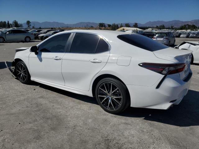 4T1G31AK1PU615540 - 2023 TOYOTA CAMRY SE NIGHT SHADE WHITE photo 2