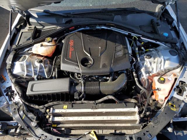 ZARFAEDN3H7533043 - 2017 ALFA ROMEO GIULIA Q4 ვერცხლისფერი ფოტო 11