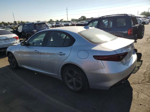 ZARFAEDN3H7533043 - 2017 ALFA ROMEO GIULIA Q4 ვერცხლისფერი ფოტო 2