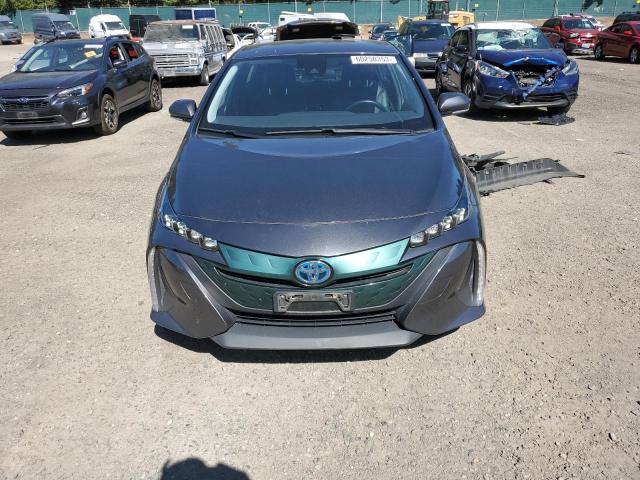 JTDKARFP0J3070483 - 2018 TOYOTA PRIUS PRIM BLACK photo 5