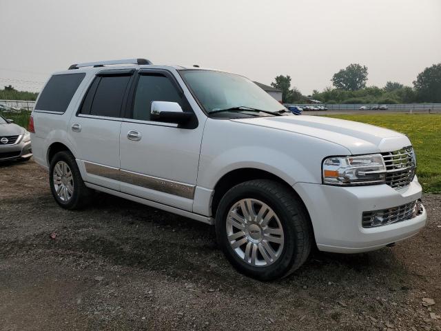 5LMJJ2J51DEL02566 - 2013 LINCOLN NAVIGATOR თეთრი ფოტო 4