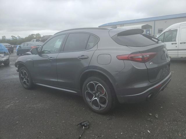 ZASPAKBN9N7D30158 - 2022 ALFA ROMEO STELVIO TI ნაცრისფერი ფოტო 2