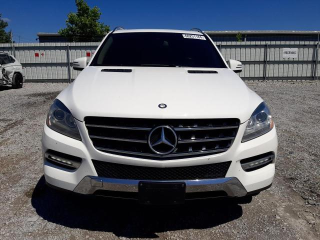 4JGDA5HB2FA474144 - 2015 MERCEDES-BENZ ML 350 4MATIC WHITE photo 5