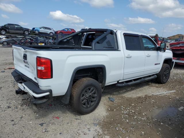 1GT12TEY3JF165764 - 2018 GMC SIERRA K2500 SLT WHITE photo 3