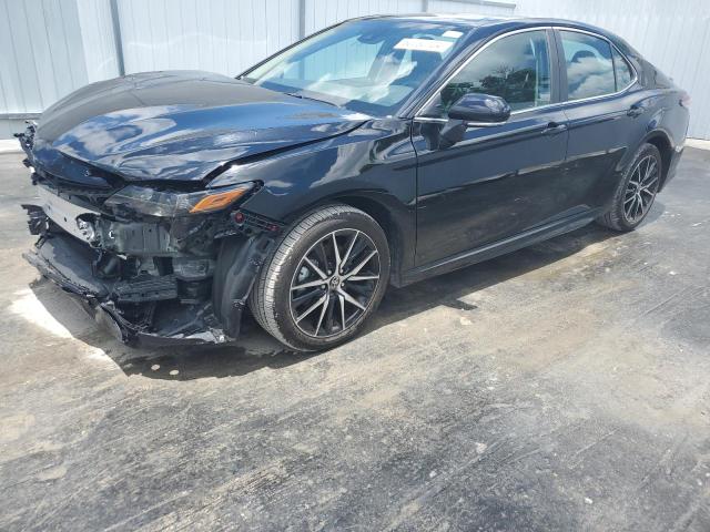 4T1G11AK5RU870331 - 2024 TOYOTA CAMRY SE NIGHT SHADE BLACK photo 1