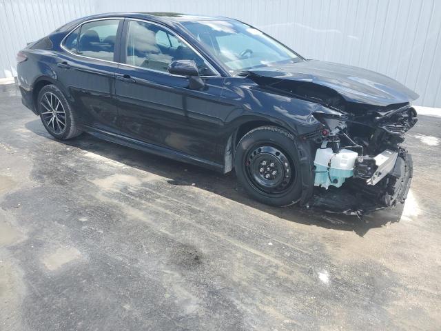 4T1G11AK5RU870331 - 2024 TOYOTA CAMRY SE NIGHT SHADE BLACK photo 4