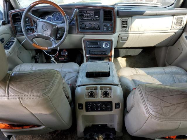 1GYEK63N02R153108 - 2002 CADILLAC ESCALADE LUXURY WHITE photo 8