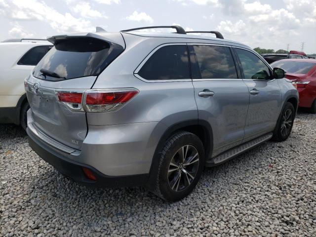 5TDKKRFH5GS174688 - 2016 TOYOTA HIGHLANDER XLE GRAY photo 3