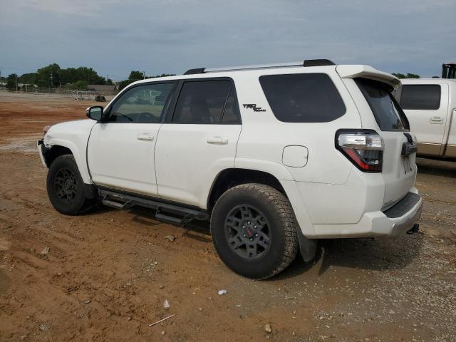 JTEBU5JRXJ5566447 - 2018 TOYOTA 4RUNNER SR5/SR5 PREMIUM 白色 照片 2