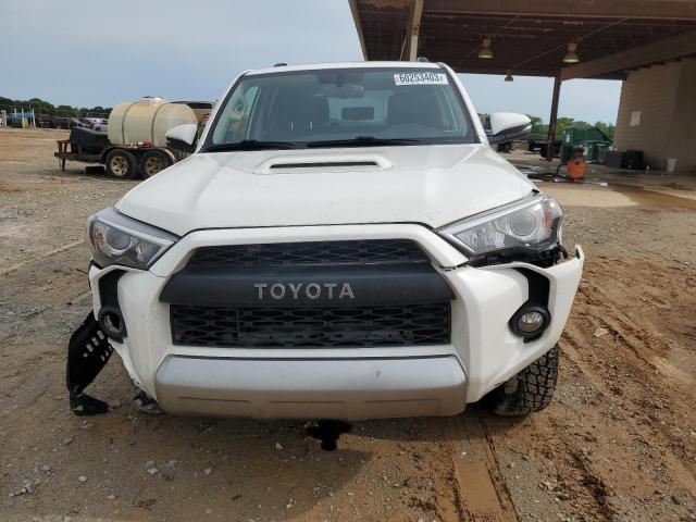 JTEBU5JRXJ5566447 - 2018 TOYOTA 4RUNNER SR5/SR5 PREMIUM 白色 照片 5