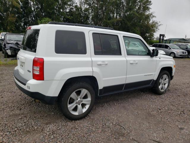 1C4NJRFB9HD175559 - 2017 JEEP PATRIOT LATITUDE WHITE photo 3