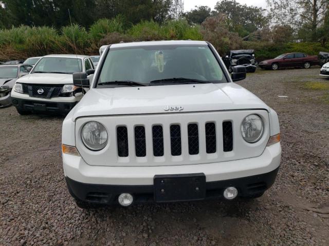 1C4NJRFB9HD175559 - 2017 JEEP PATRIOT LATITUDE WHITE photo 5