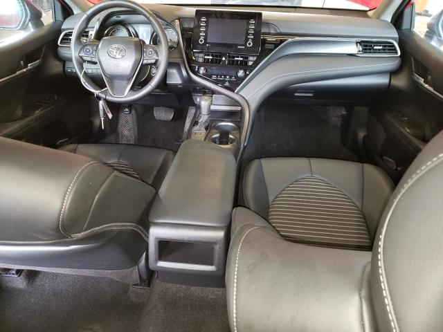 4T1G11AK7PU079098 - 2023 TOYOTA CAMRY SE NIGHT SHADE RED photo 8