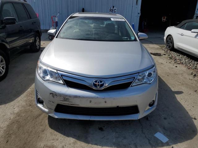 4T1BD1FK2CU006211 - 2012 TOYOTA CAMRY HYBRID SILVER photo 5