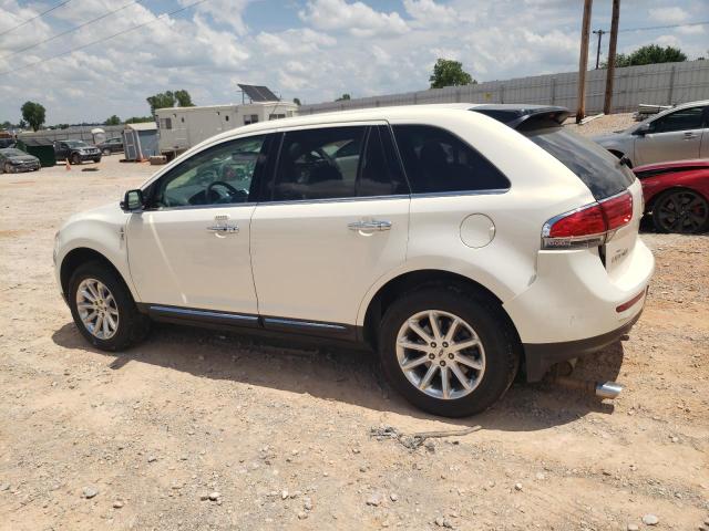 2LMDJ6JK2DBL43978 - 2013 LINCOLN MKX WHITE photo 2