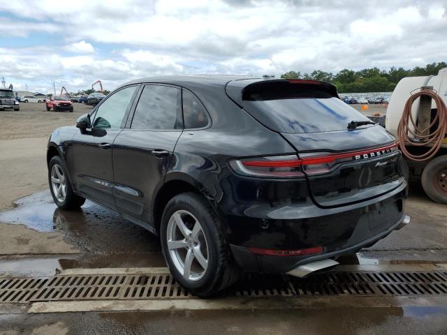 WP1AA2A50MLB03915 - 2021 PORSCHE MACAN BLACK photo 2