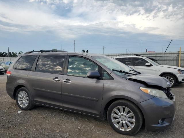 5TDYK3DC9BS034649 - 2011 TOYOTA SIENNA XLE GRAY photo 4