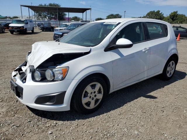 1G1JA6SH1G4112180 - 2016 CHEVROLET SONIC LS თეთრი ფოტო 1