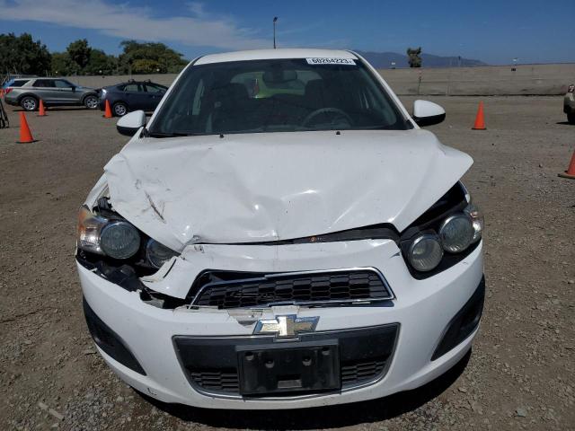 1G1JA6SH1G4112180 - 2016 CHEVROLET SONIC LS თეთრი ფოტო 5