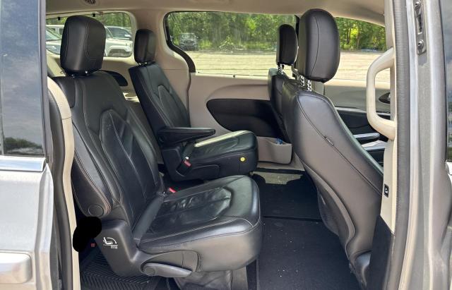 2C4RC1BG9HR642071 - 2017 CHRYSLER PACIFICA TOURING L SILVER photo 6