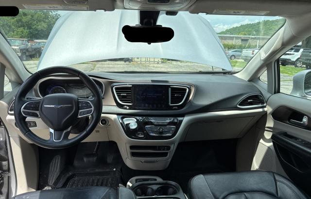 2C4RC1BG9HR642071 - 2017 CHRYSLER PACIFICA TOURING L SILVER photo 9