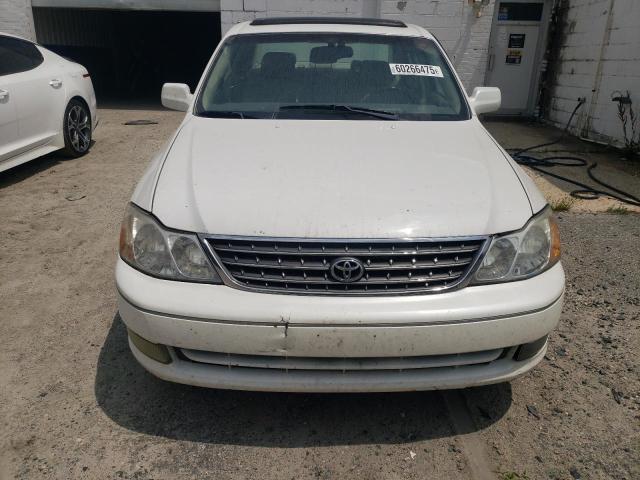 4T1BF28B44U369737 - 2004 TOYOTA AVALON XL 白色 照片 5