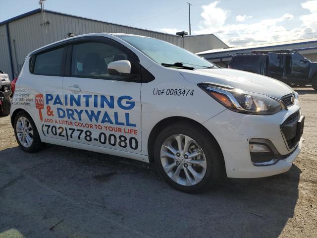 KL8CD6SA5KC804654 - 2019 CHEVROLET SPARK 1LT Blanc photo 4