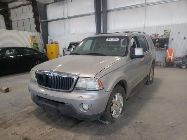 5LMEU78H03ZJ28664 - 2003 LINCOLN AVIATOR 银色 照片 9