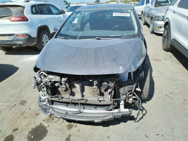 JTDKARFPXK3118279 - 2019 TOYOTA PRIUS PRIM GRAY photo 5