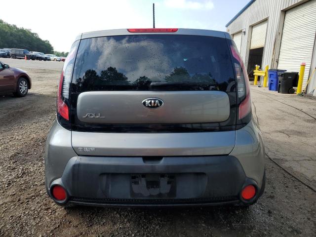 KNDJN2A23G7403747 - 2016 KIA SOUL GRAY photo 6