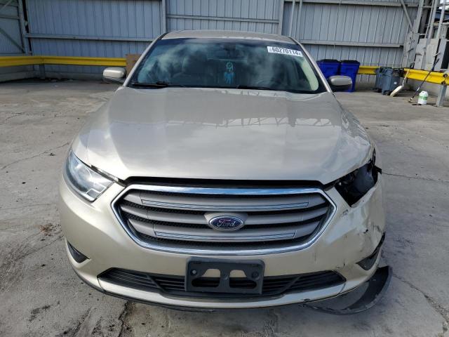 1FAHP2E85HG133273 - 2017 FORD TAURUS SEL GOLD photo 5