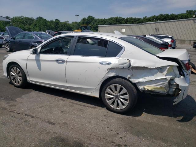 1HGCR2F73DA202982 - 2013 HONDA ACCORD EX WHITE photo 2