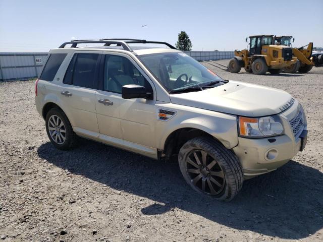 SALFR24N68H060520 - 2008 LAND ROVER LR2 HSE TAN photo 4