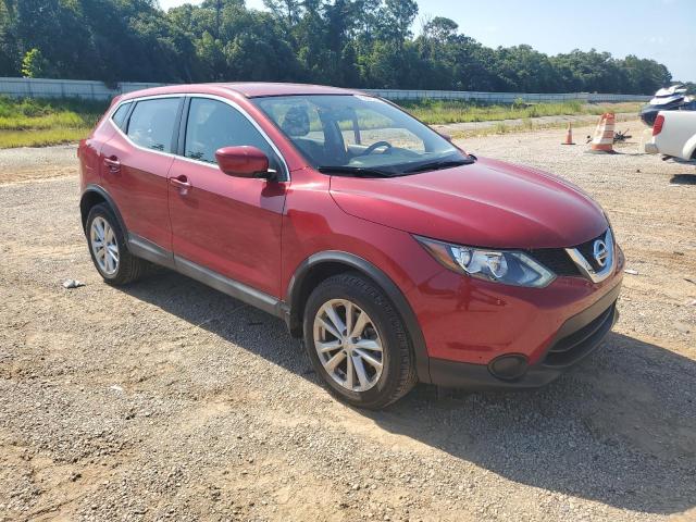 JN1BJ1CP0HW008681 - 2017 NISSAN ROGUE SPOR S RED photo 4