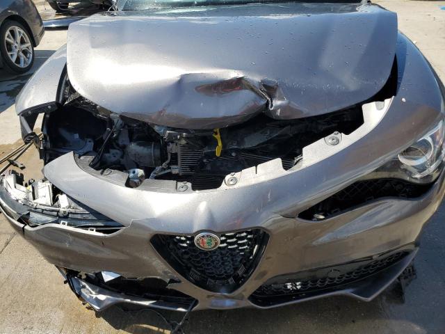 ZASPAKBN1K7C45021 - 2019 ALFA ROMEO STELVIO TI CHARCOAL photo 11