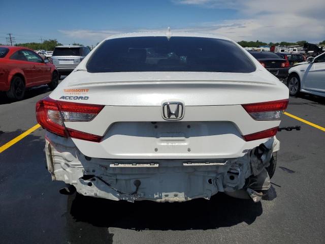 1HGCV1F38JA112015 - 2018 HONDA ACCORD SPORT WHITE photo 6