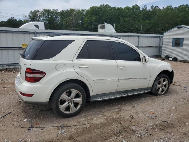 4JGBB8GB3AA622138 - 2010 MERCEDES-BENZ ML 350 4MATIC WHITE photo 3