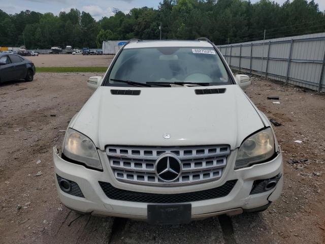 4JGBB8GB3AA622138 - 2010 MERCEDES-BENZ ML 350 4MATIC WHITE photo 5