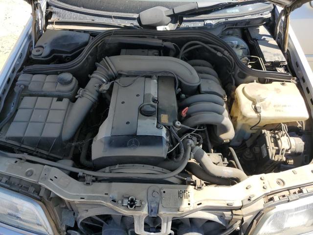 WDBHA28E9VF477590 - 1997 MERCEDES-BENZ C-CLASS 280 SILVER photo 11