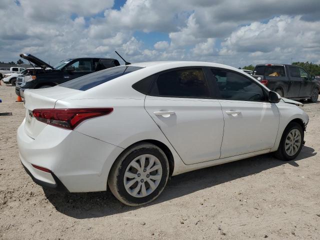 3KPC24A60LE121172 - 2020 HYUNDAI ACCENT SE WHITE photo 3