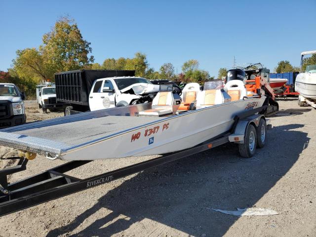 CJT24224E111 - 2011 BLAZ BOAT ONLY WHITE photo 9