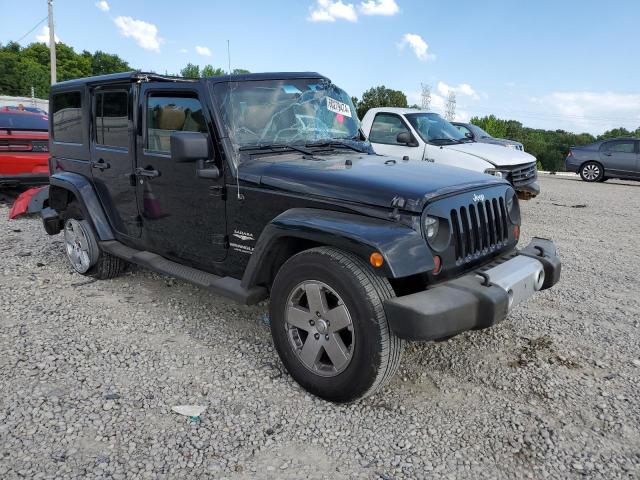 1J4HA5H18BL520503 - 2011 JEEP WRANGLER U SAHARA BLACK photo 4