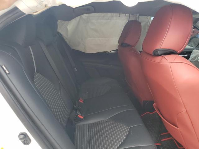 4T1B11HK2KU695056 - 2019 TOYOTA CAMRY L 白色 照片 10