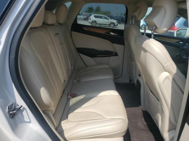 5LMCJ2D97GUJ12482 - 2016 LINCOLN MKC SELECT 白色 照片 11