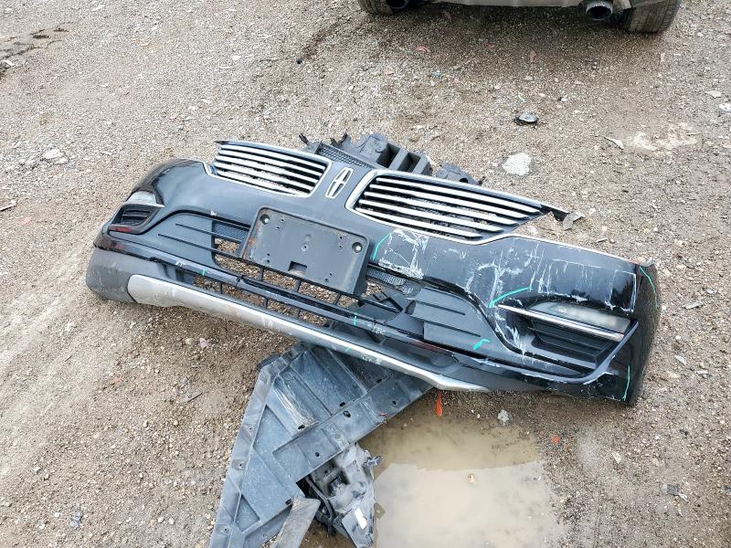 5LMCJ2C95GUJ27886 - 2016 LINCOLN MKC SELECT შავი ფოტო 13