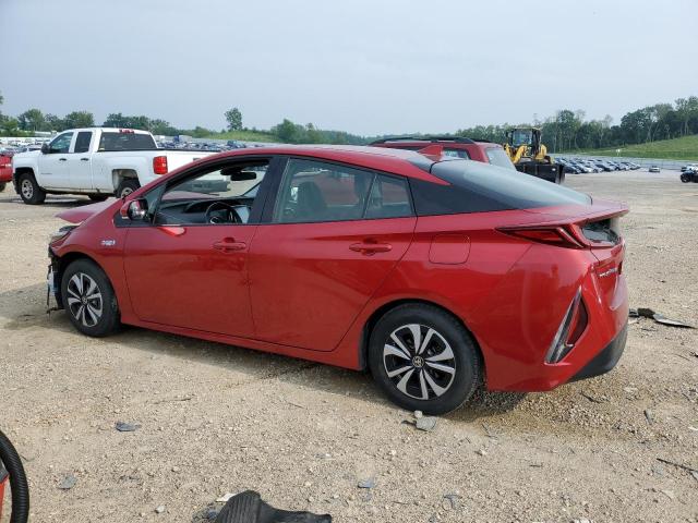 JTDKARFP9H3032700 - 2017 TOYOTA PRIUS PRIM RED photo 2