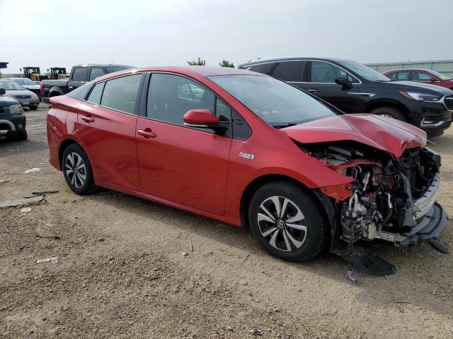 JTDKARFP9H3032700 - 2017 TOYOTA PRIUS PRIM RED photo 4