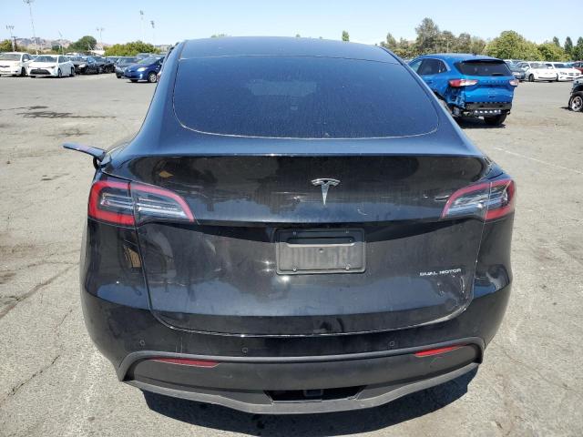 5YJYGDEE5LF018056 - 2020 TESLA MODEL Y Սև լուսանկար 6