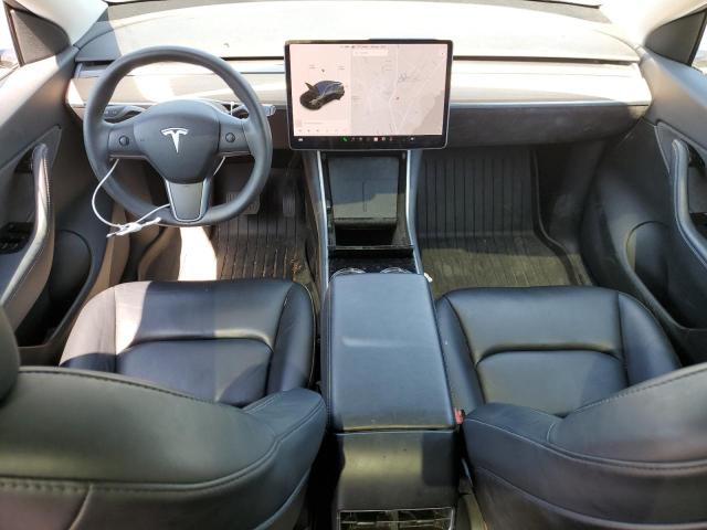 5YJYGDEE5LF018056 - 2020 TESLA MODEL Y Սև լուսանկար 8