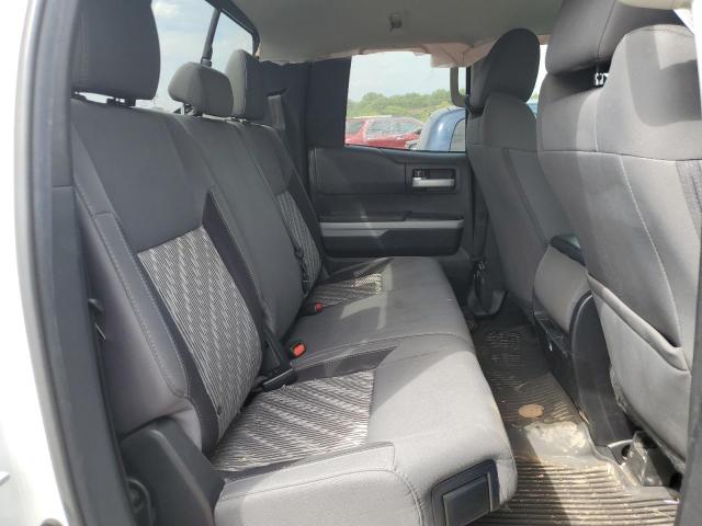5TFRY5F18MX281152 - 2021 TOYOTA TUNDRA DOUBLE CAB SR/SR5 WHITE photo 10